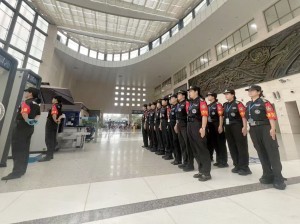 百煉成鋼護(hù)平安┃強(qiáng)化安檢培訓(xùn)，守護(hù)醫(yī)院安全防線